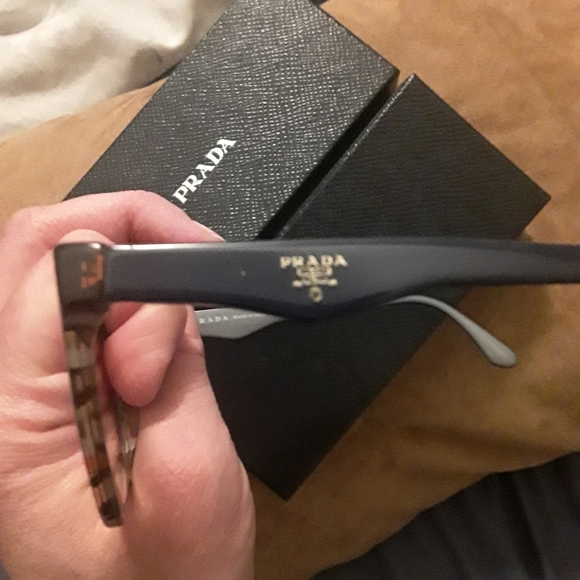 Prada glasses w/ case - Picture 9 of 9